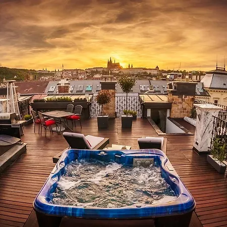 Apartmán Triplex Kings In Old Town Praha