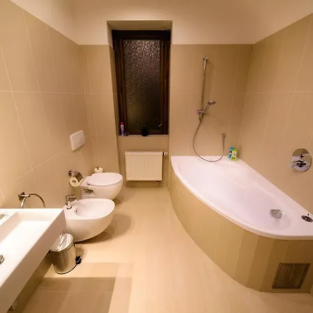 Apartmán Triplex Kings In Old Town Praha