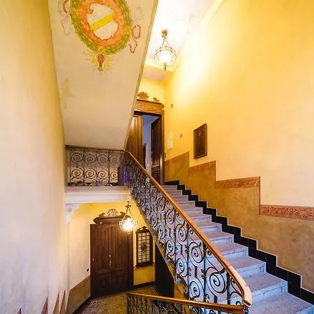 Apartmán Triplex Kings In Old Town *