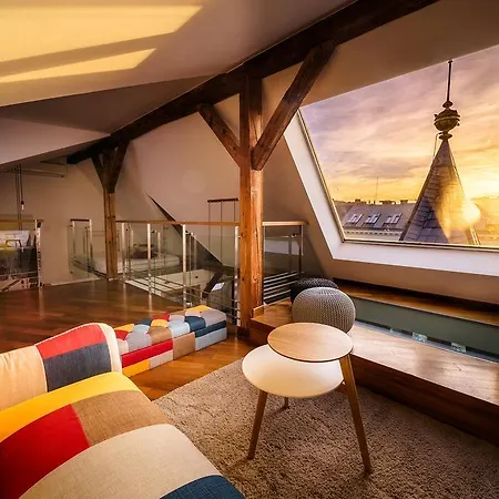 Apartmán Triplex Kings In Old Town Praha