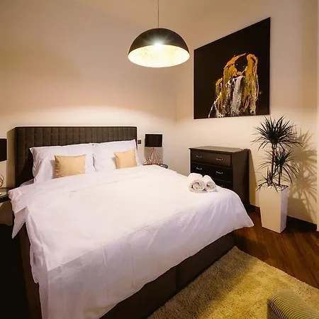 Apartmán Triplex Kings In Old Town